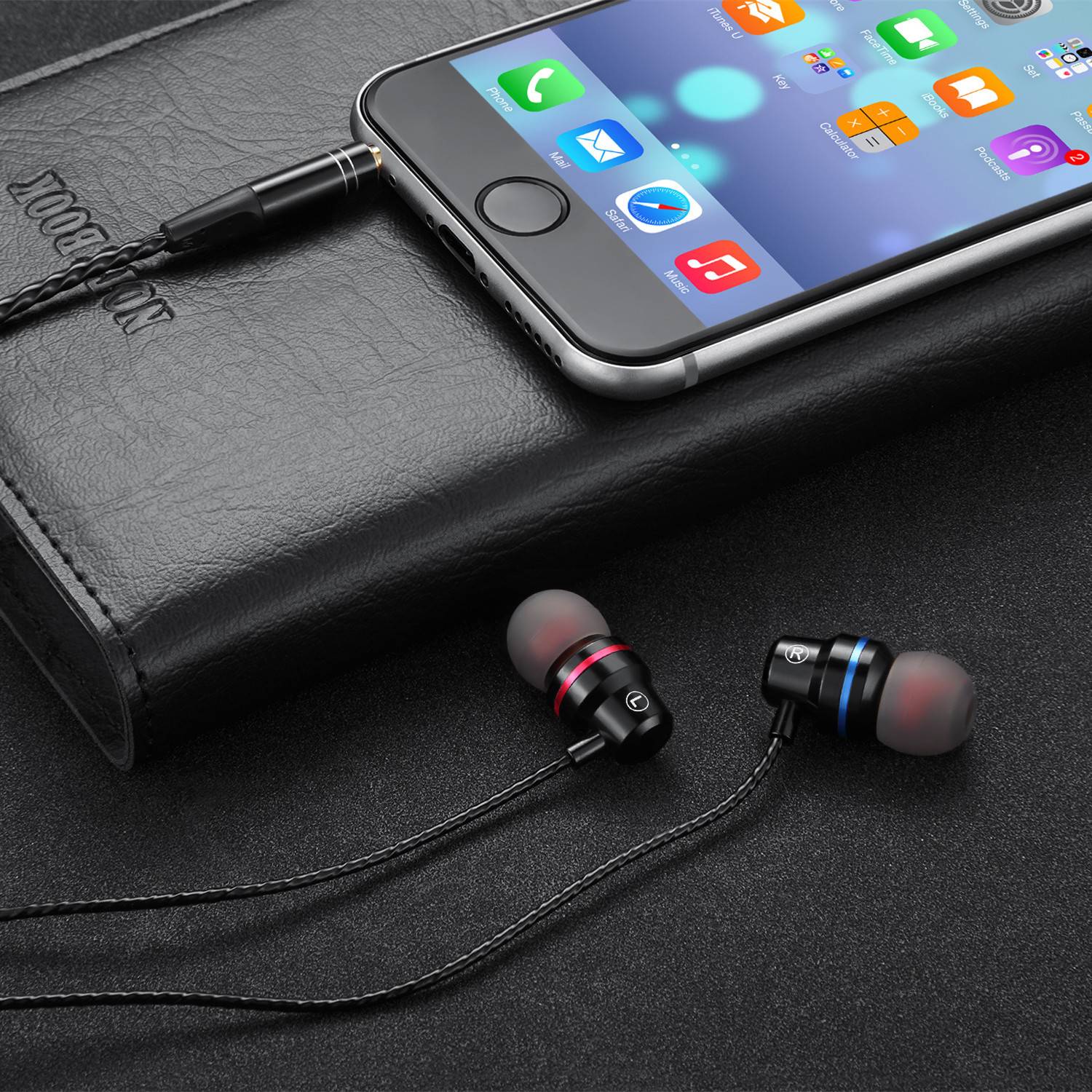 Earphones 3.5mm Wired Type C Headphones Stereo Music Deep Bass Earbuds Sports Running Handsfree Headset With Mic Free Shipping Earphones 3.5mm Wired Type C Headphones Stereo Music Deep Bass Earbuds Sports Running Handsfree Headset With Mic Free Shipping